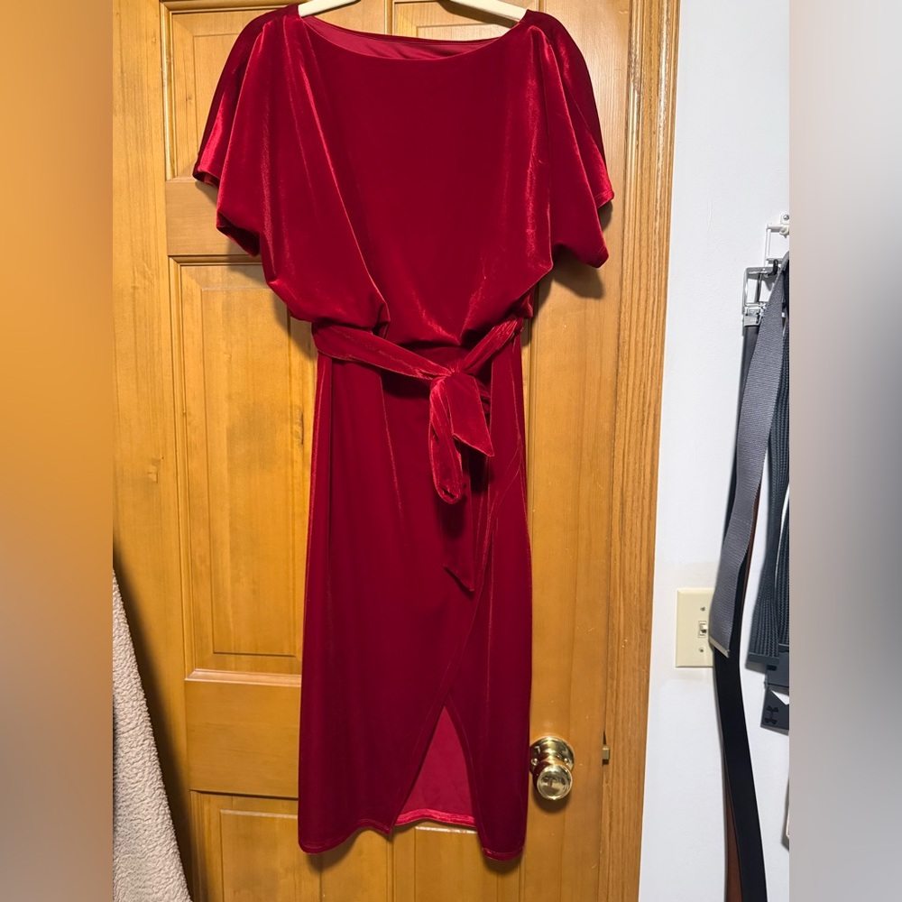 Kensie Dress in Deep Red Velvet